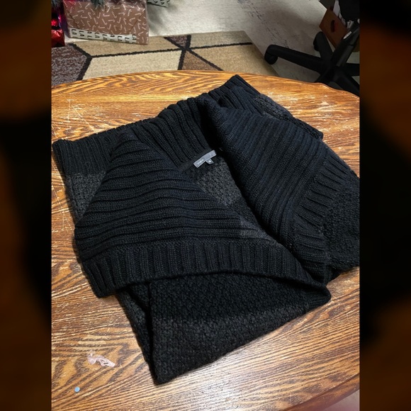 XS Vince Sweater Coat LIKE NEW - Picture 6 of 7